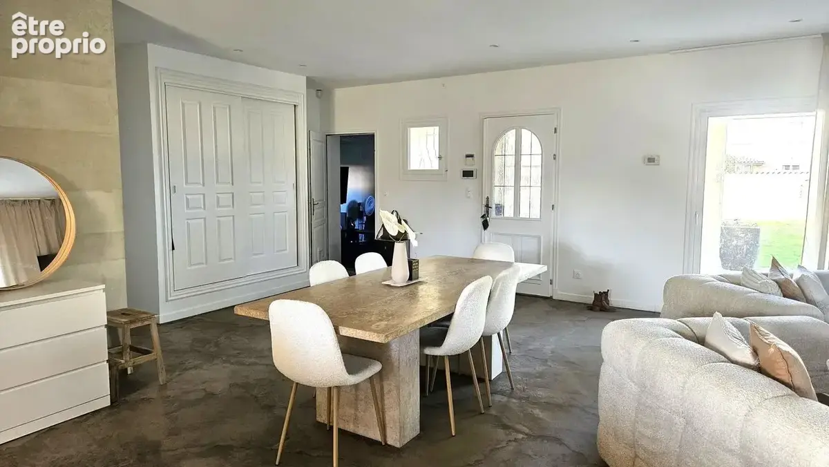 Maison 5 pièces 177 m² à vendre à Mions (69780) - photo 4