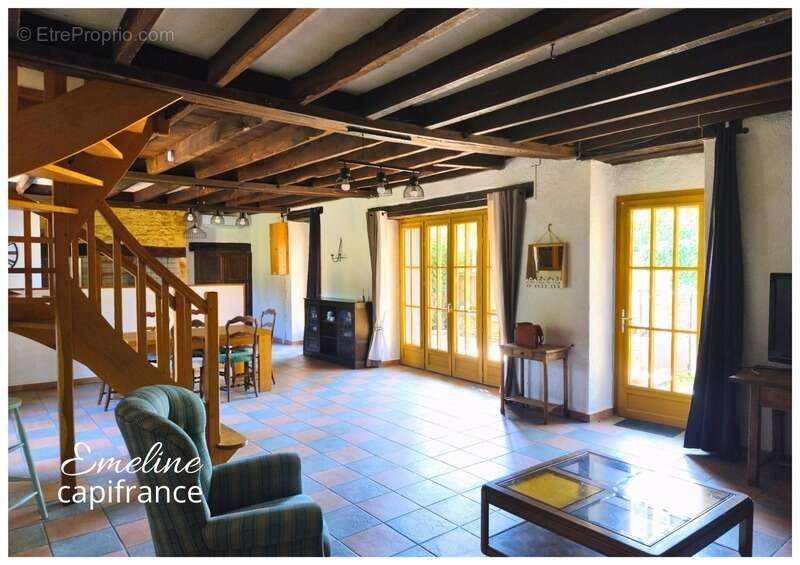 Maison à SALIGNAC-EYVIGUES