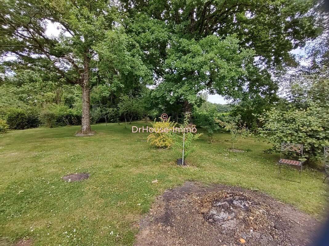 Maison à PELLEVOISIN