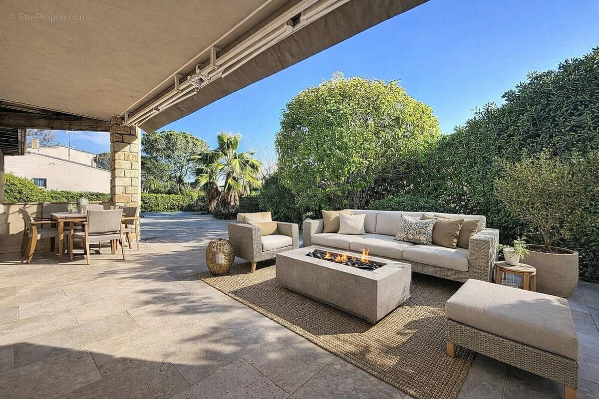 Appartement à SAINT-RAPHAEL