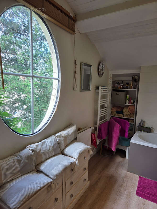 Maison à FEYTIAT