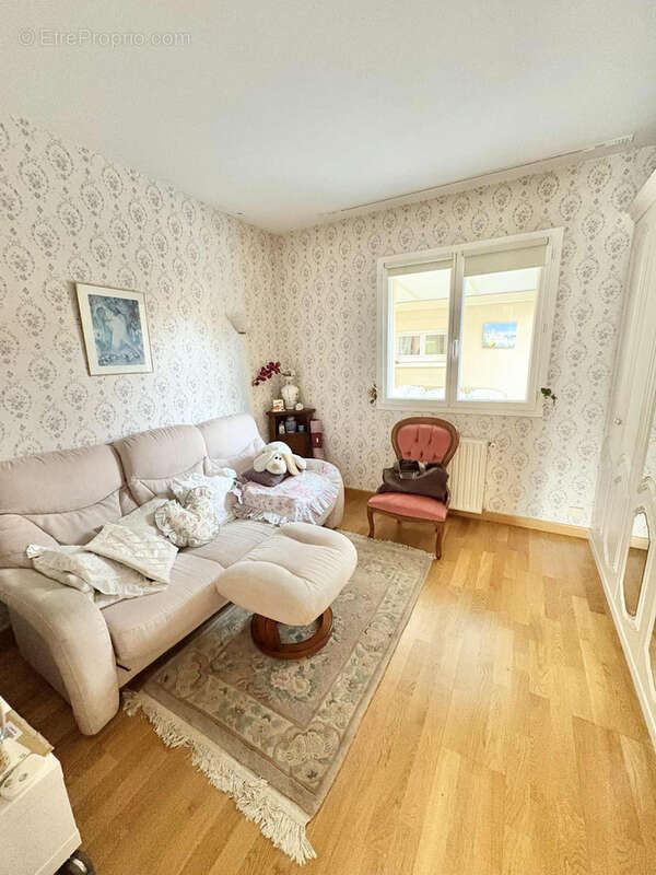 Maison à MOZAC