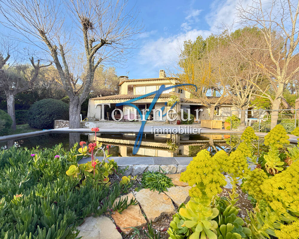 Maison à SANARY-SUR-MER