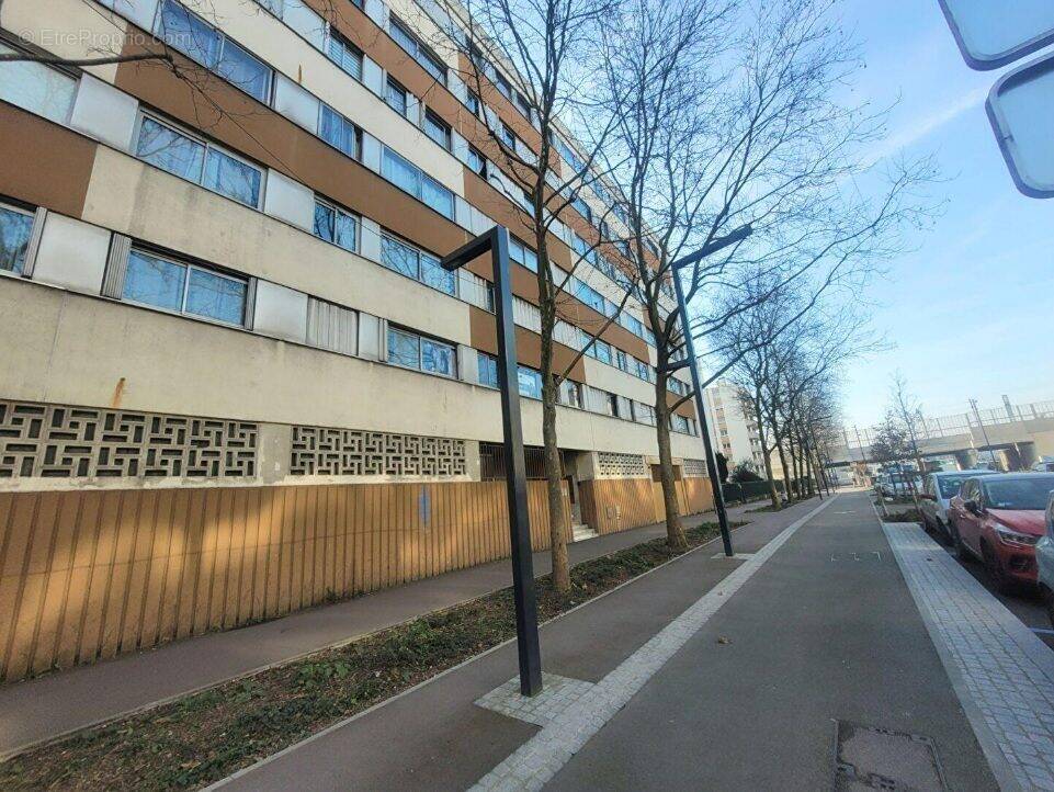 Appartement à LE BOURGET