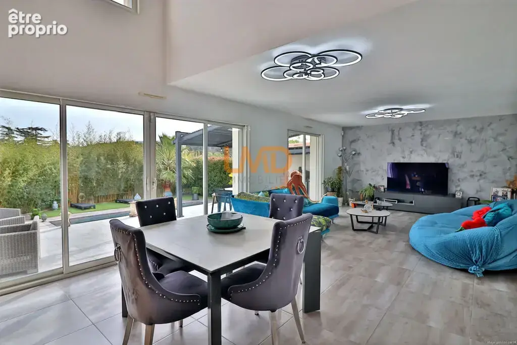 Maison contemporaine 4 chambres Piscine Secteur très recherché - photo 7