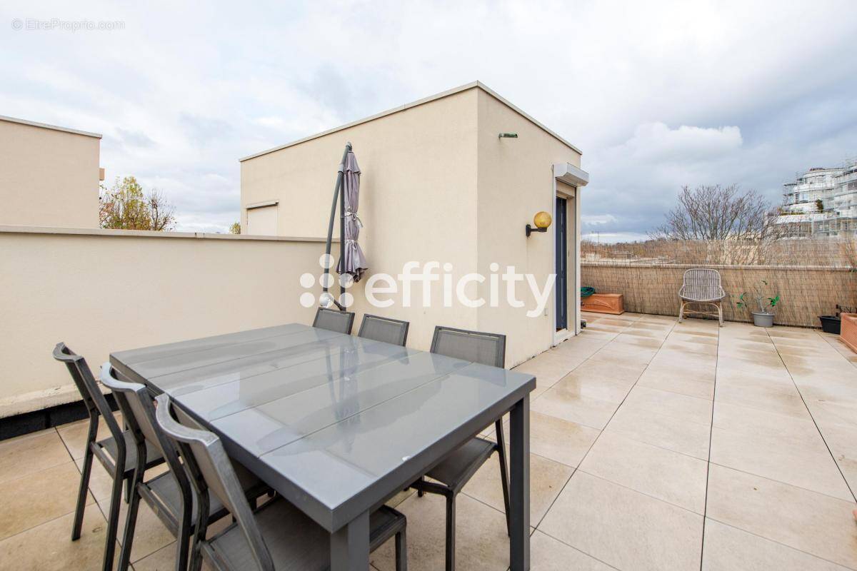 Appartement à BOULOGNE-BILLANCOURT