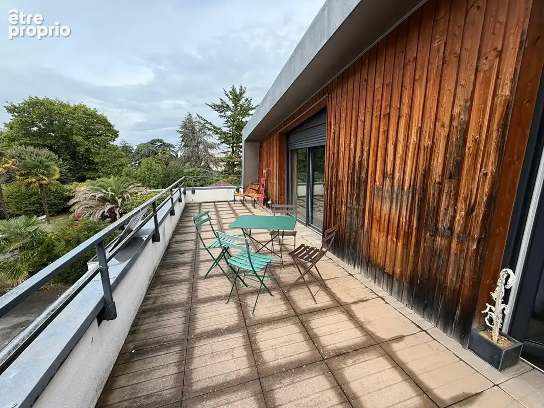 Pau - la maison sur les toits qui va faire parler d'elle ! - photo 7