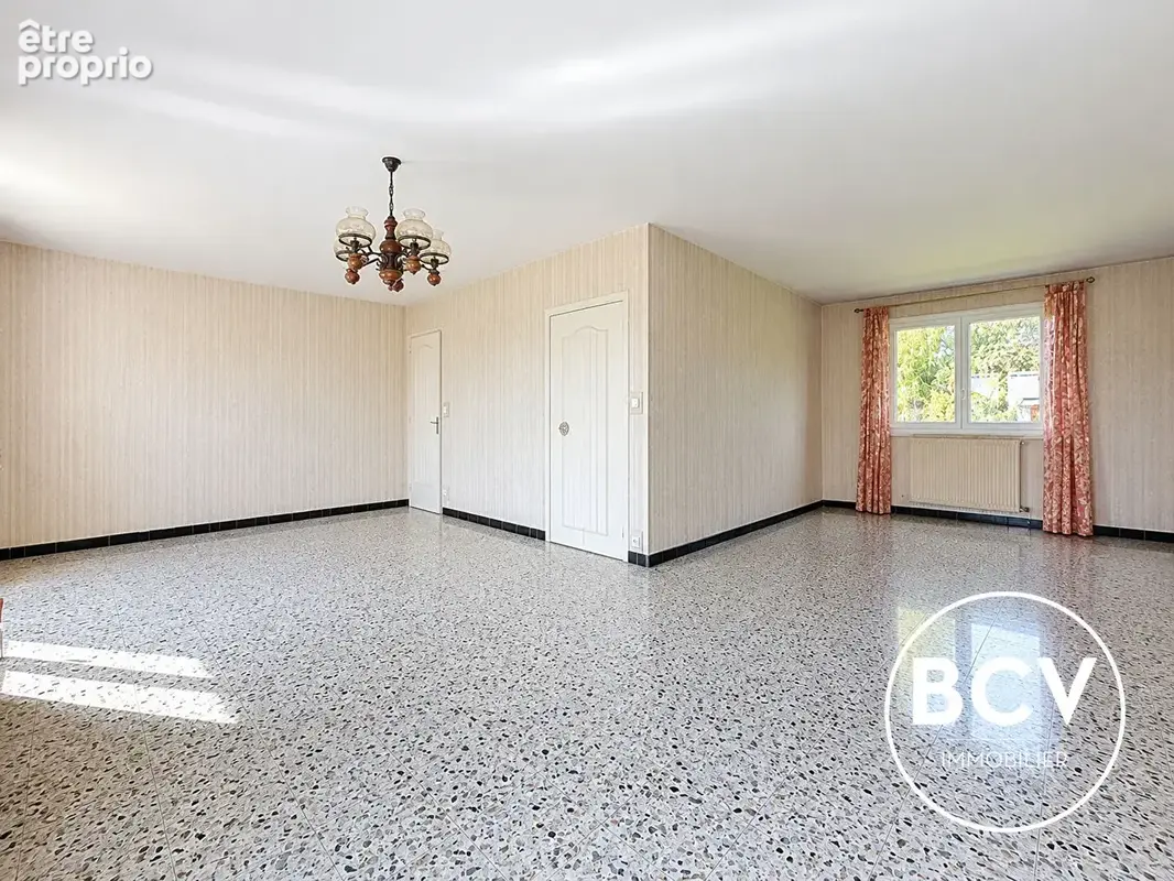 Maison 6 pièce(s) 117 m² - photo 3