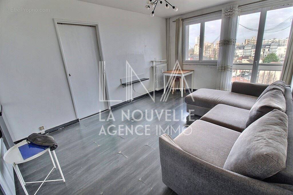 Appartement à ROMAINVILLE