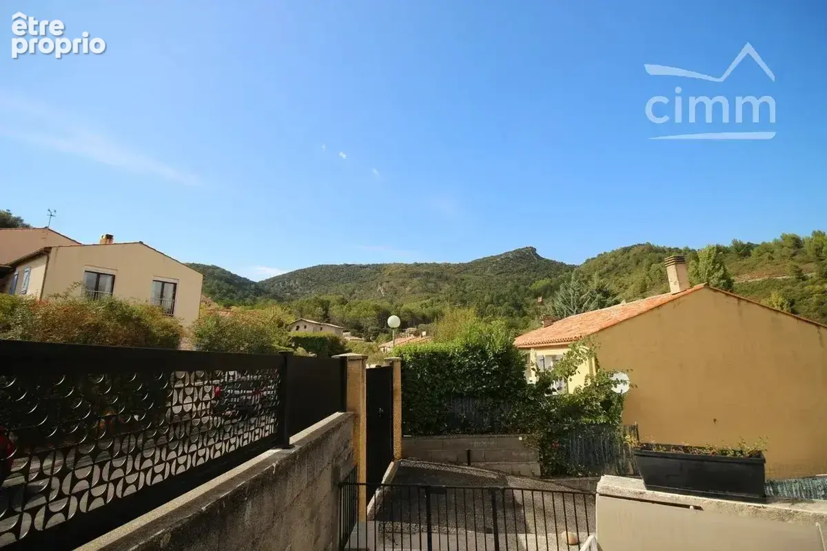 Un bien, deux logements — confortables et clés en main avec jardin et garage - photo 3