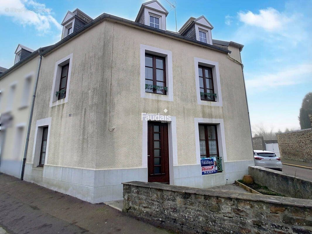 Maison à LITHAIRE