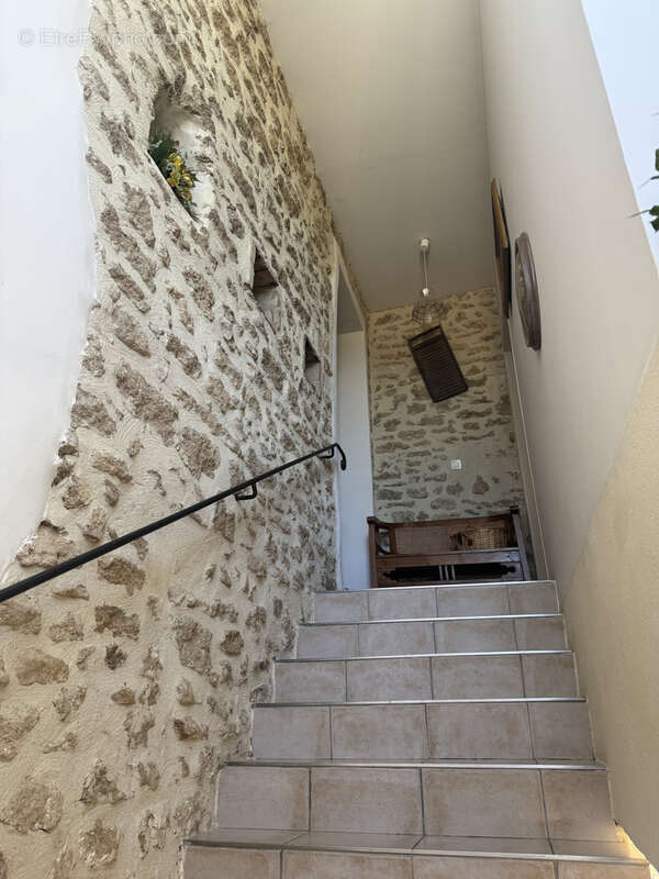 Maison à GRIGNAN