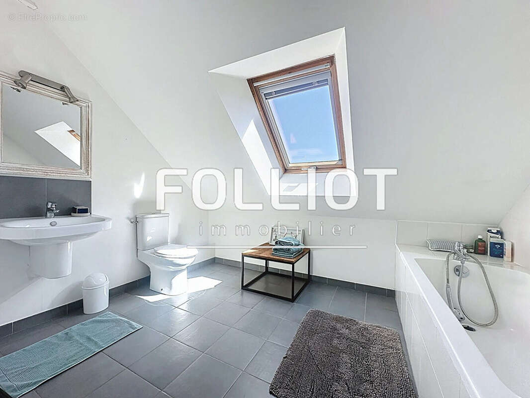 Maison à BARNEVILLE-CARTERET