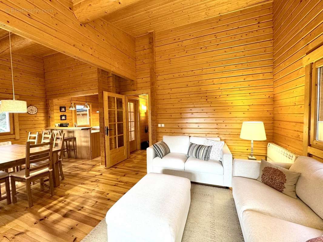 Maison à PUYVALADOR