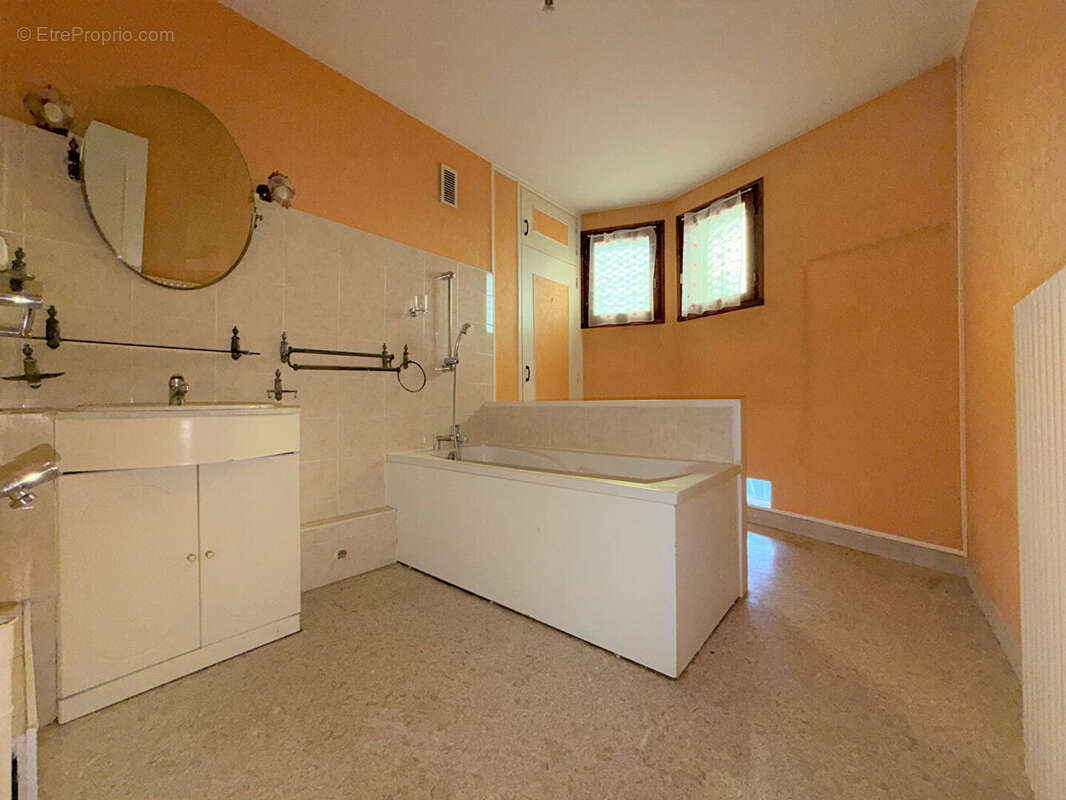 Appartement à MONTLUCON
