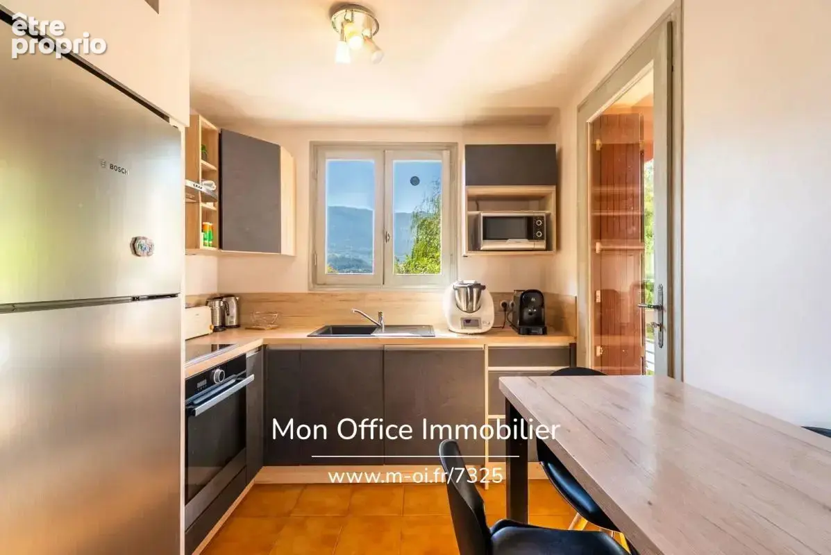 Référence : 7325-MTE - Duplex de type 4 de 100 m² - deux balcons- centre ville - photo 3