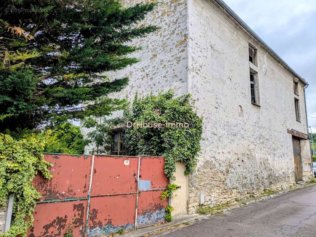 Maison à LIMAY