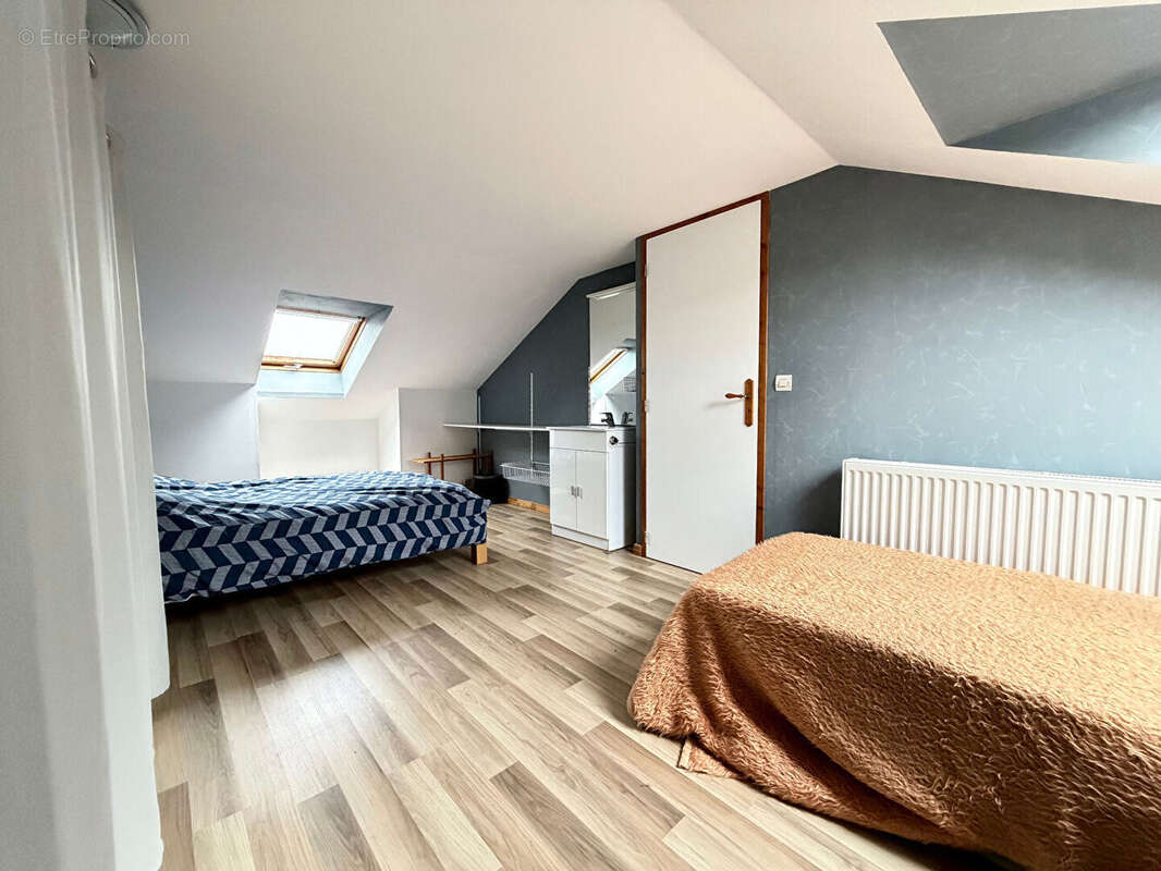 Maison à ETIVAL-LES-LE-MANS