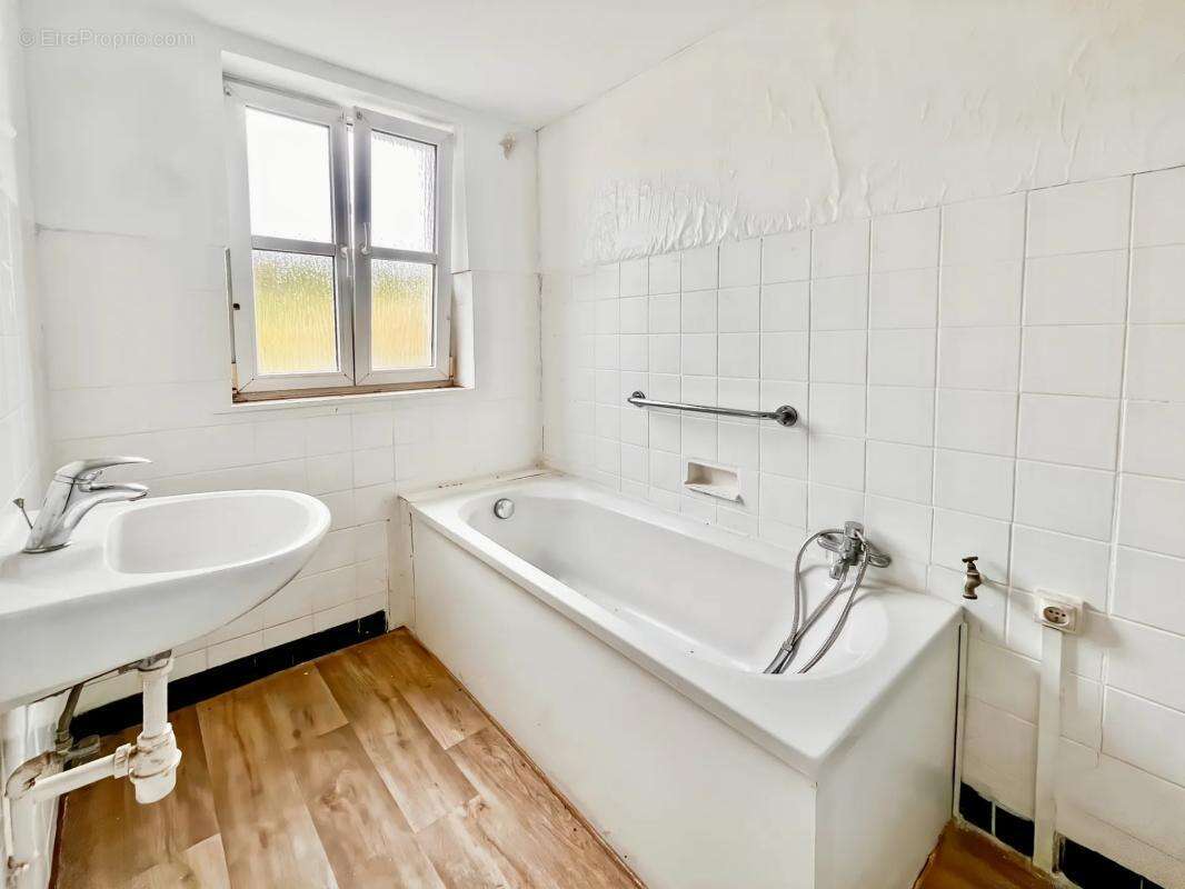 Maison à HOMBOURG-HAUT