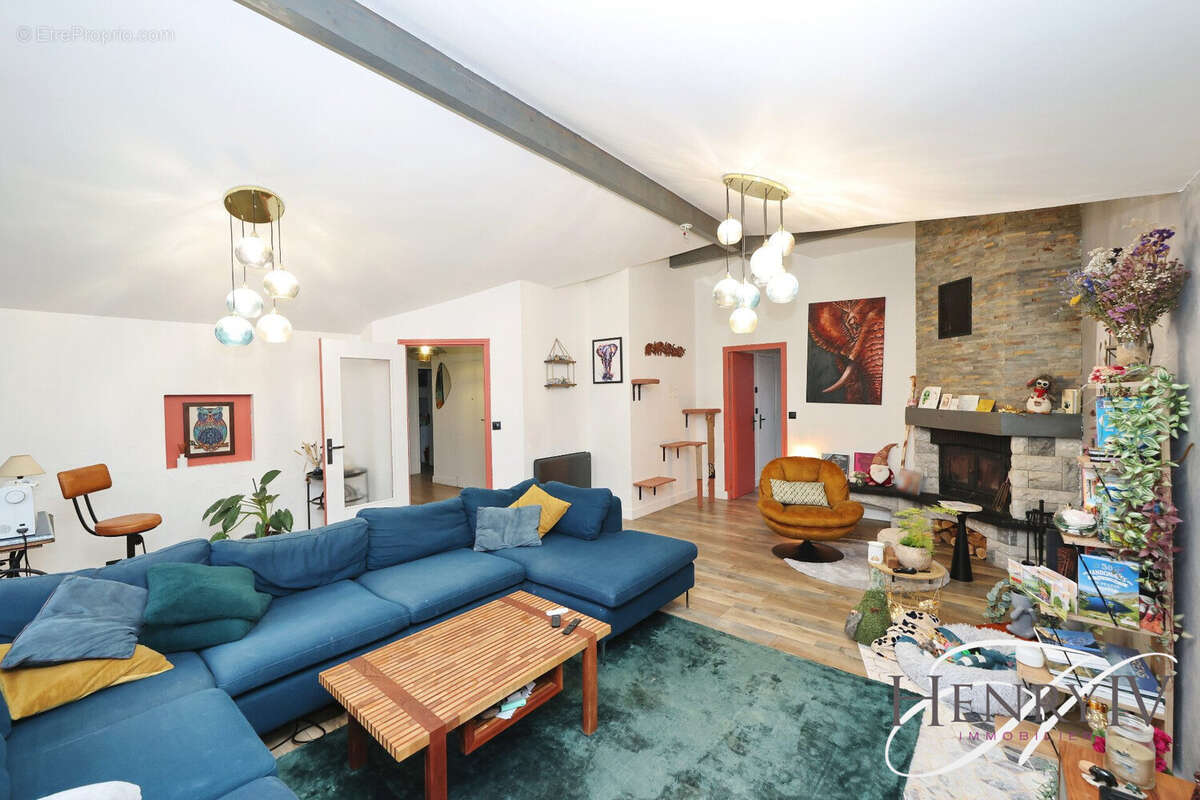 Appartement à VILLARD-BONNOT