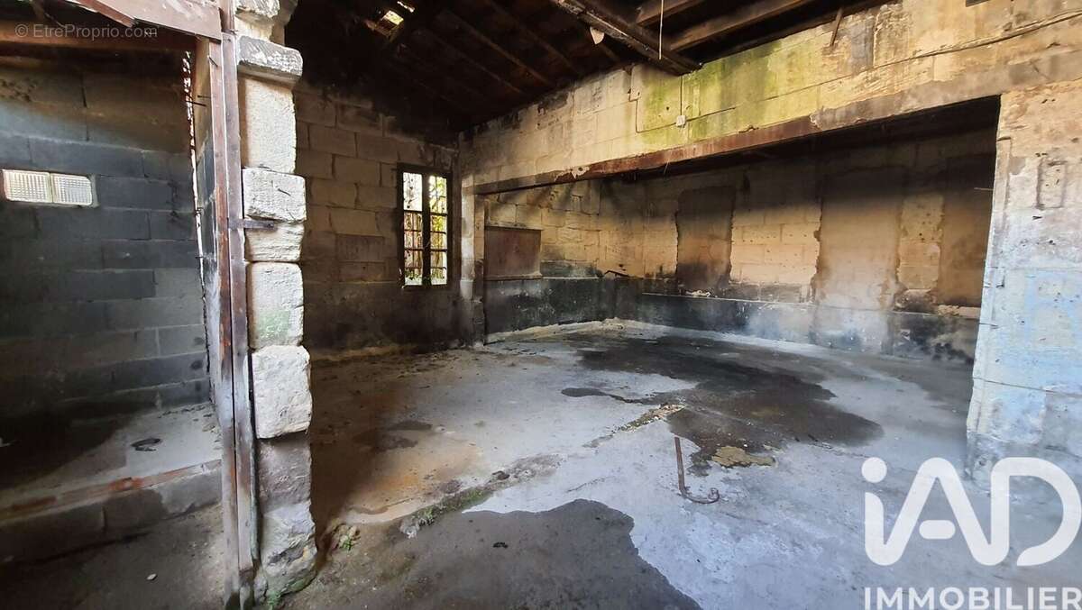 Photo 2 - Parking à BORDEAUX