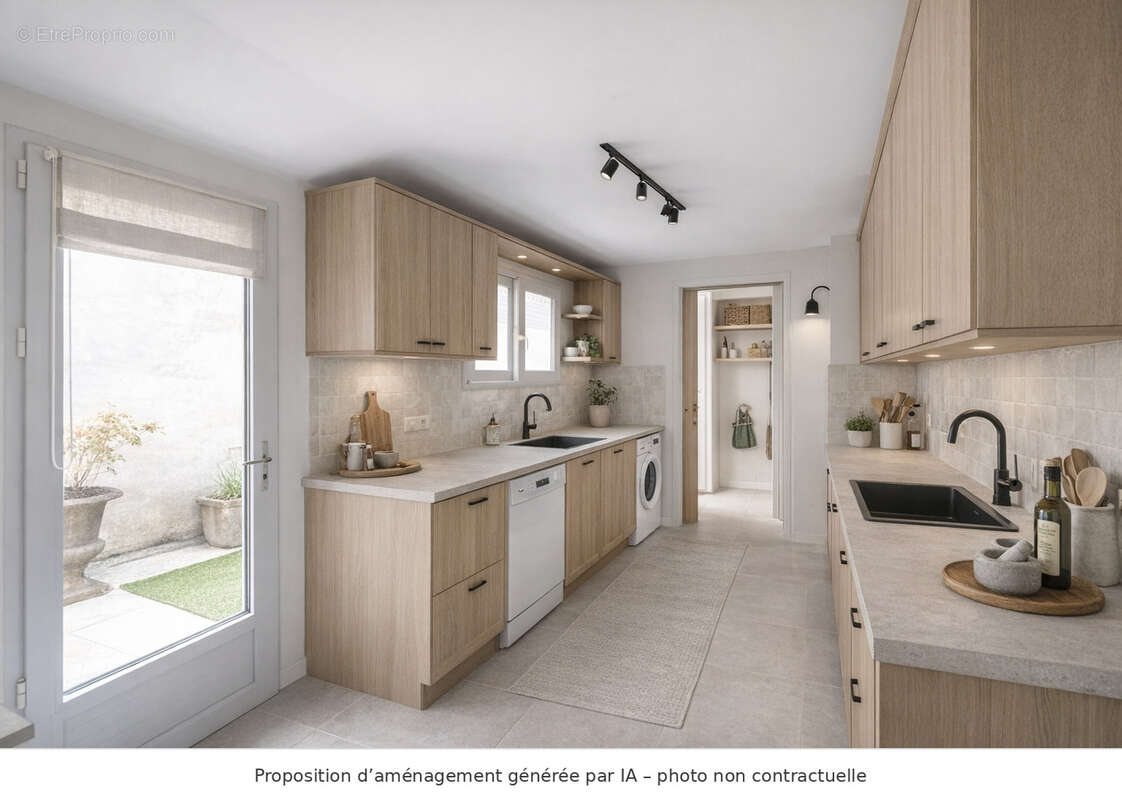 Maison à SAINTES
