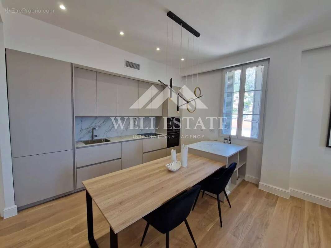 Appartement à BEAULIEU-SUR-MER