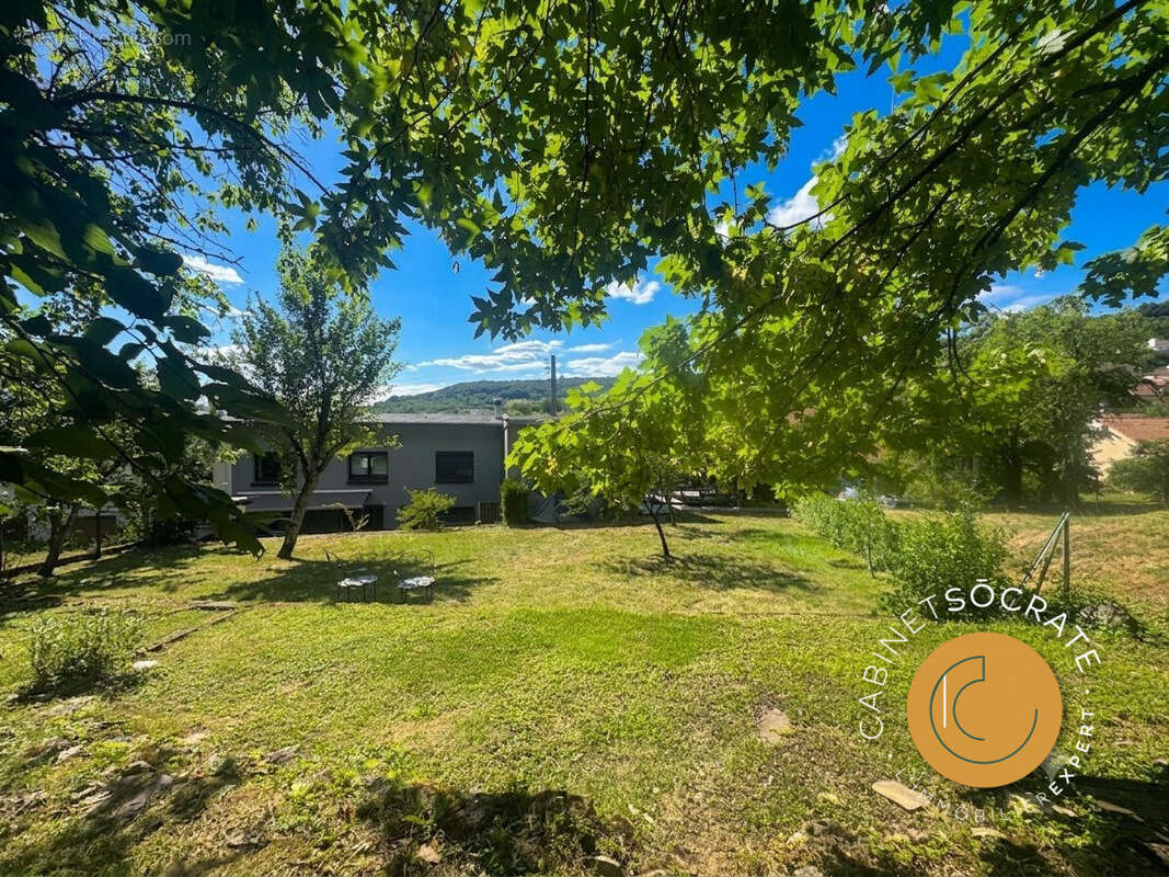 Maison 182 m² à Chavigny  - photo 2