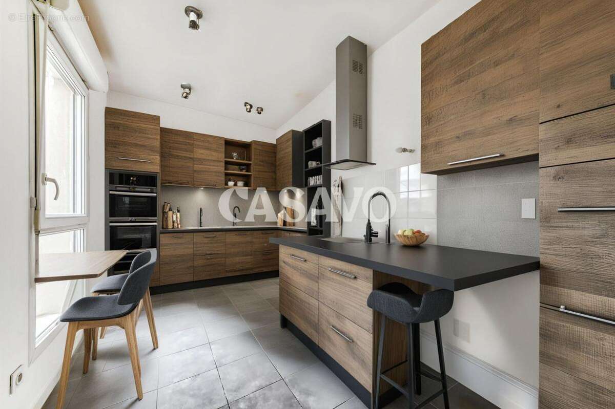 Appartement à DECINES-CHARPIEU