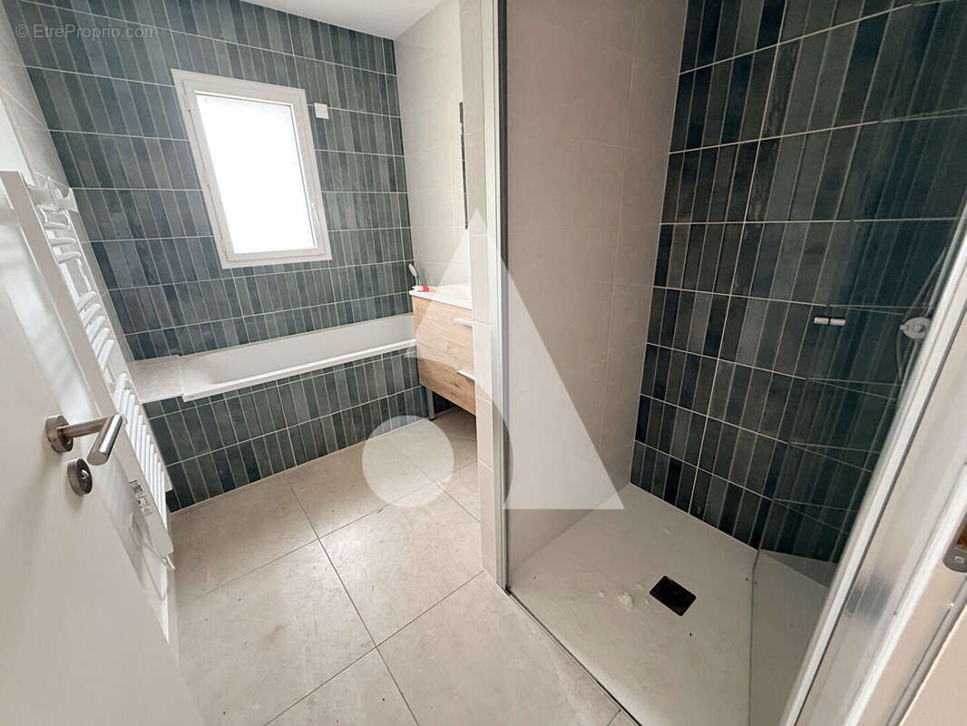 Maison plain pied 85m2 de 3 chambres à Coulon - photo 5