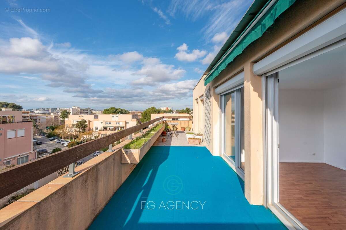 Appartement à MARSEILLE-9E