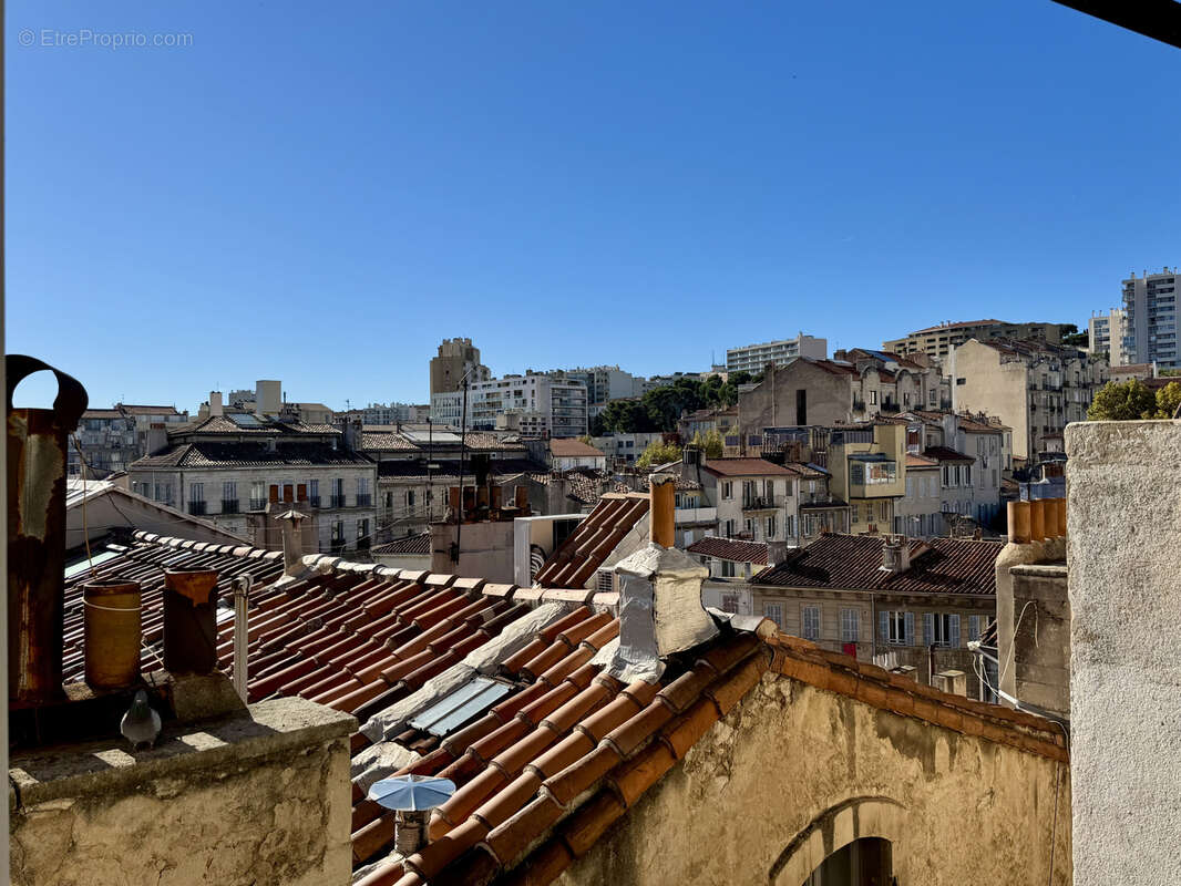 Appartement à MARSEILLE-6E
