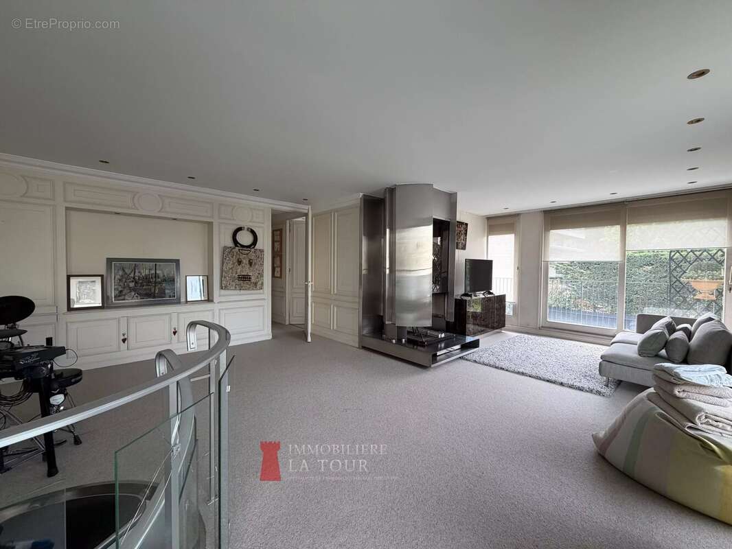 Appartement à BOULOGNE-BILLANCOURT