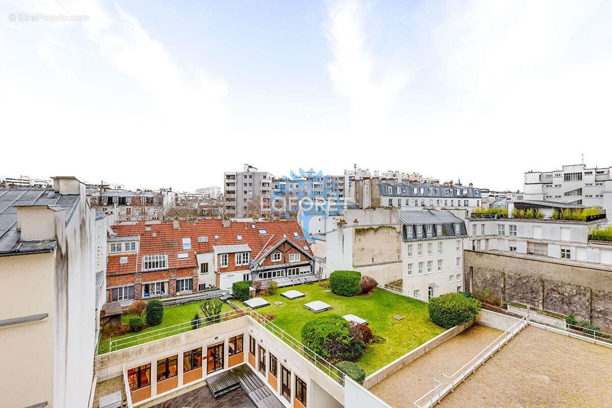 Appartement 3 pièces avec vue dégagée - photo 2