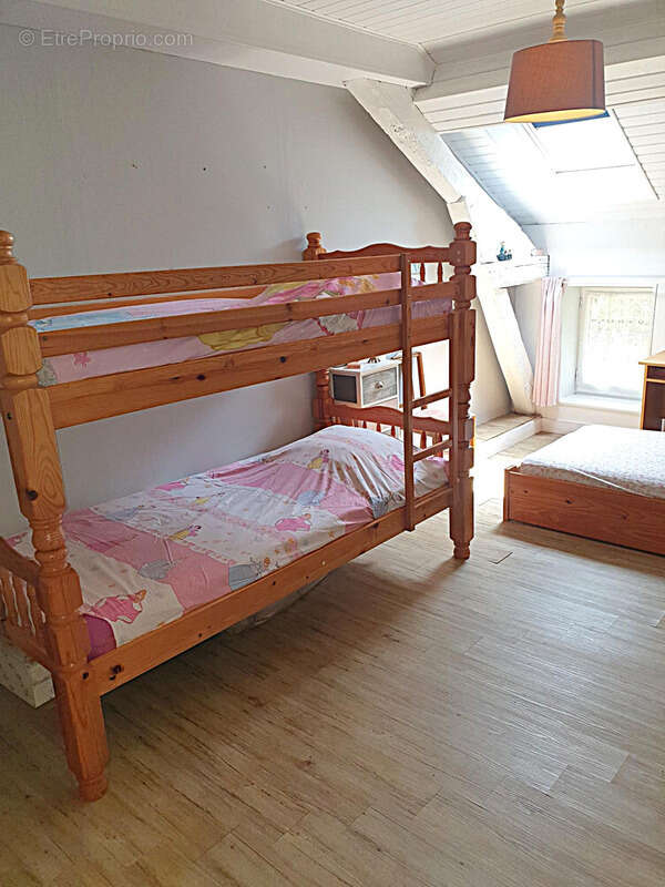 Maison à BARBEZIEUX-SAINT-HILAIRE