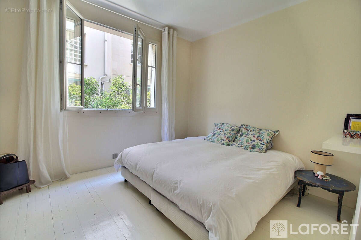 Appartement La Garenne Colombes 4 pièce(s) 95 m2 - photo 7