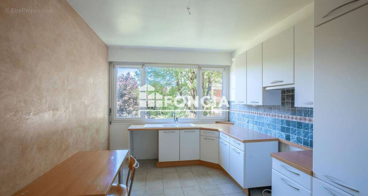 Appartement à NOISY-LE-ROI