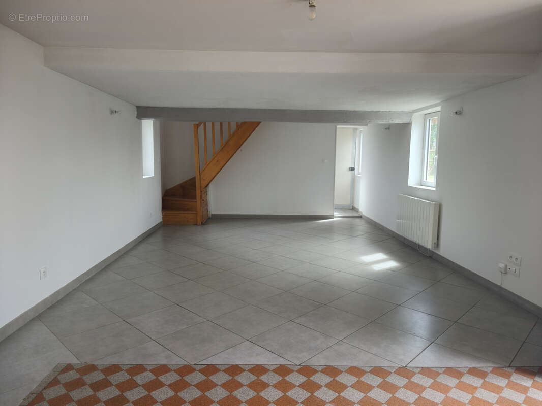 Maison à LA VESPIERE