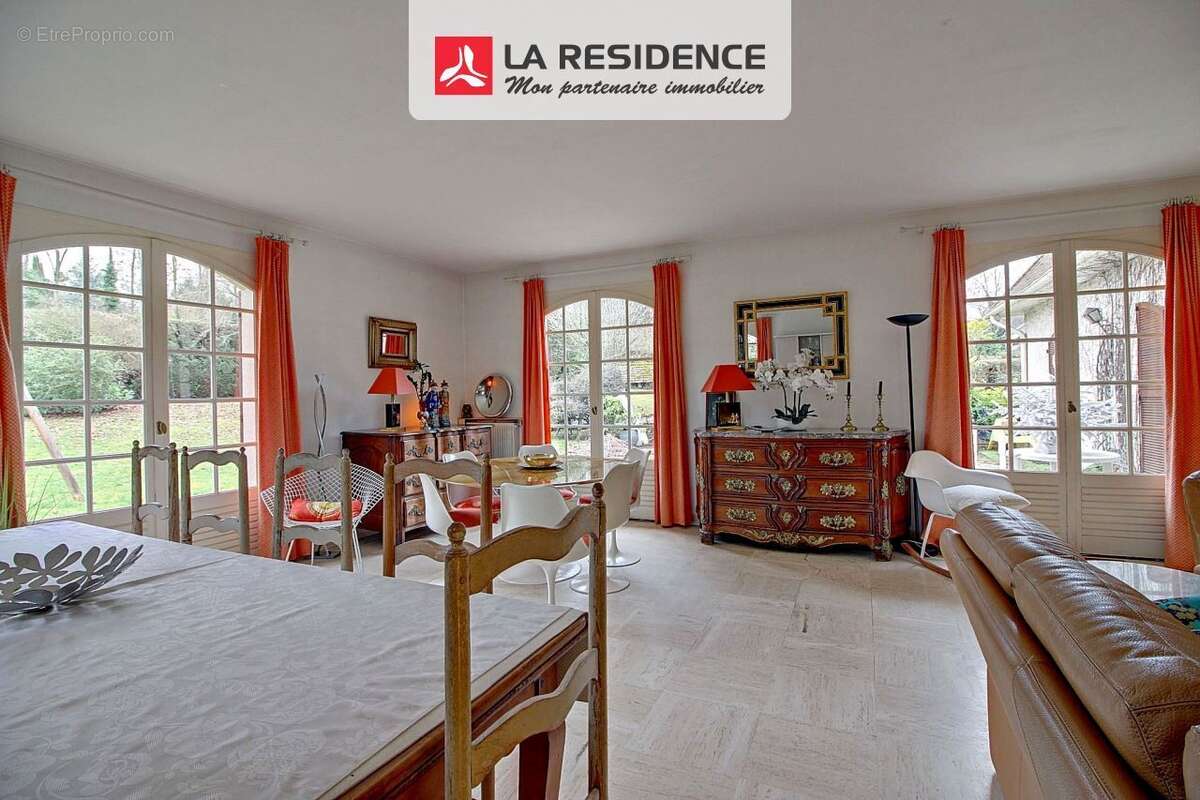 Maison à CHAMBOURCY