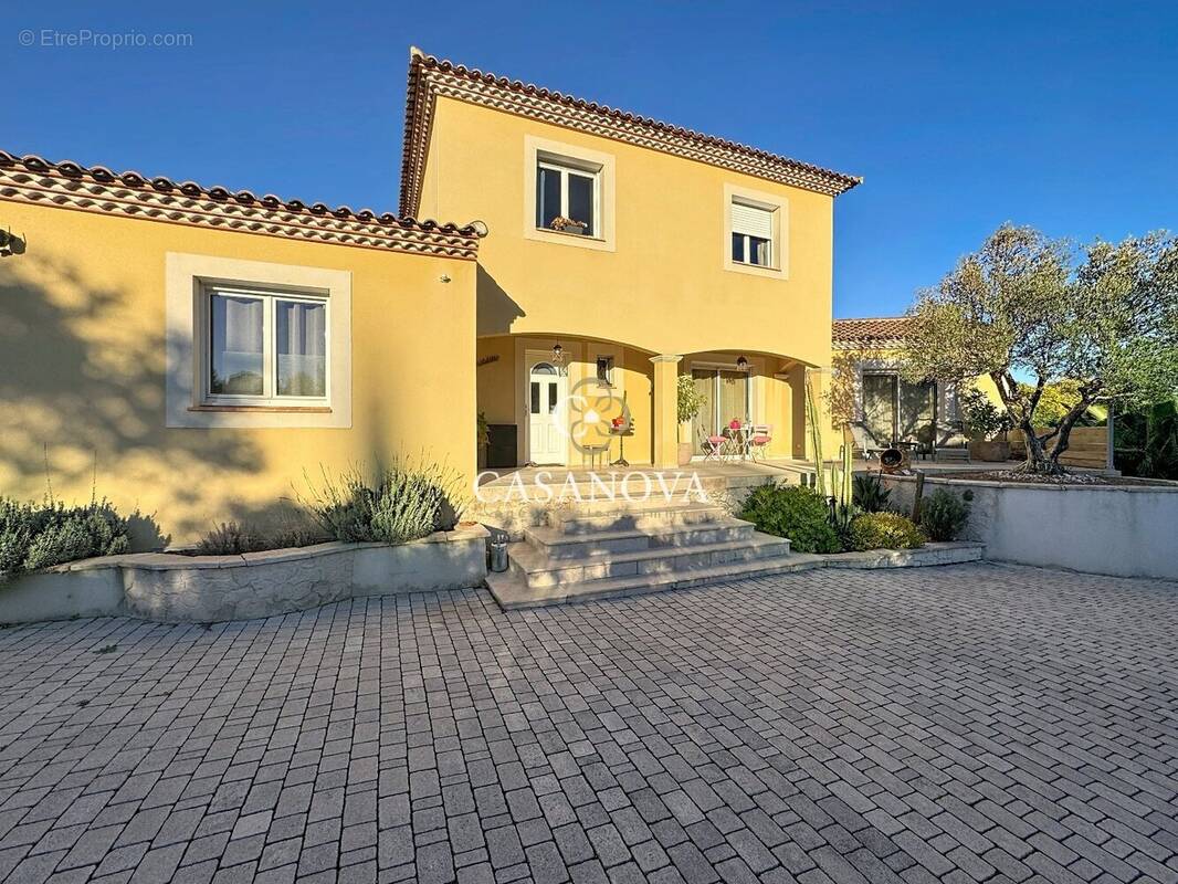 Maison à SAINT-PAUL-ET-VALMALLE