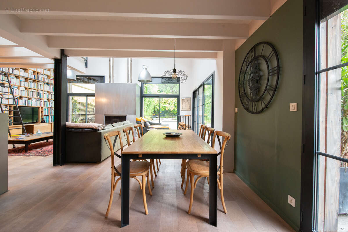 Appartement à BEGLES