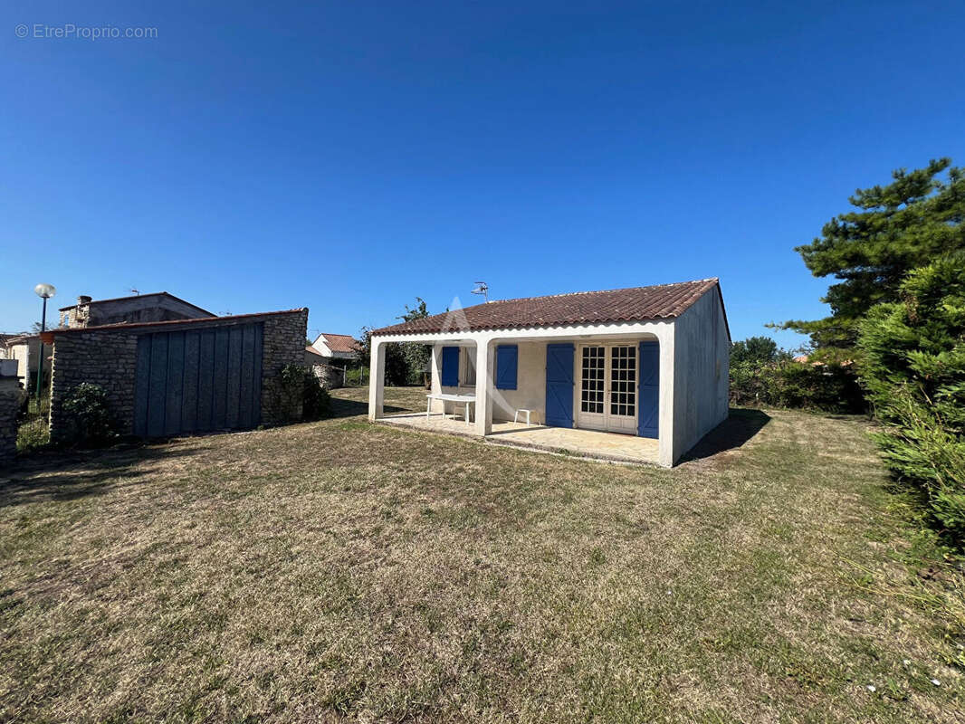 Maison à LE BERNARD