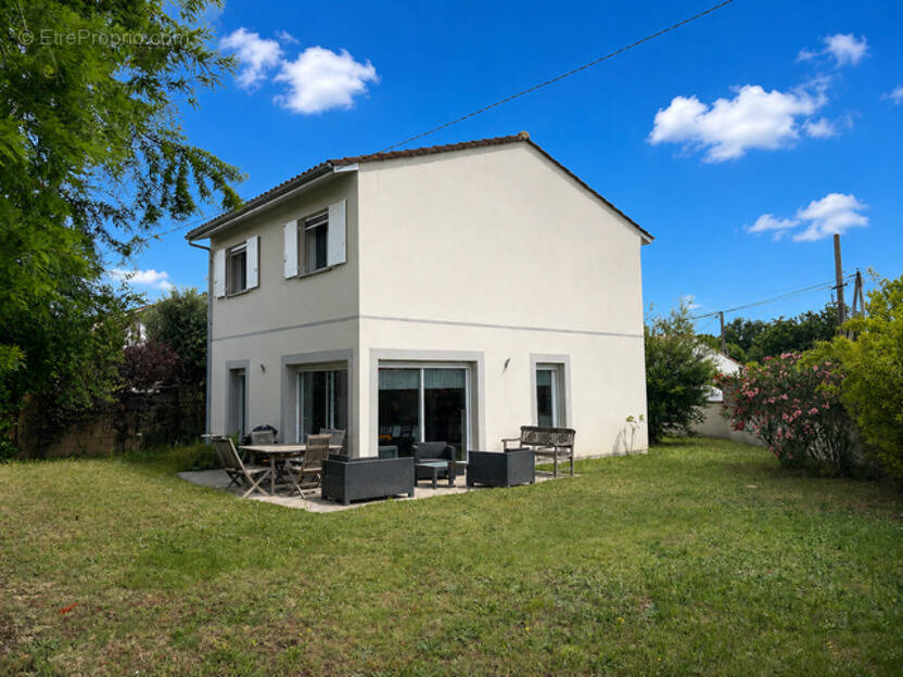 Maison à PESSAC