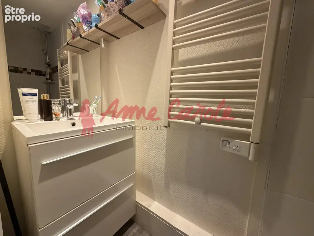 2 p 25 M2 idéalement située - photo 7