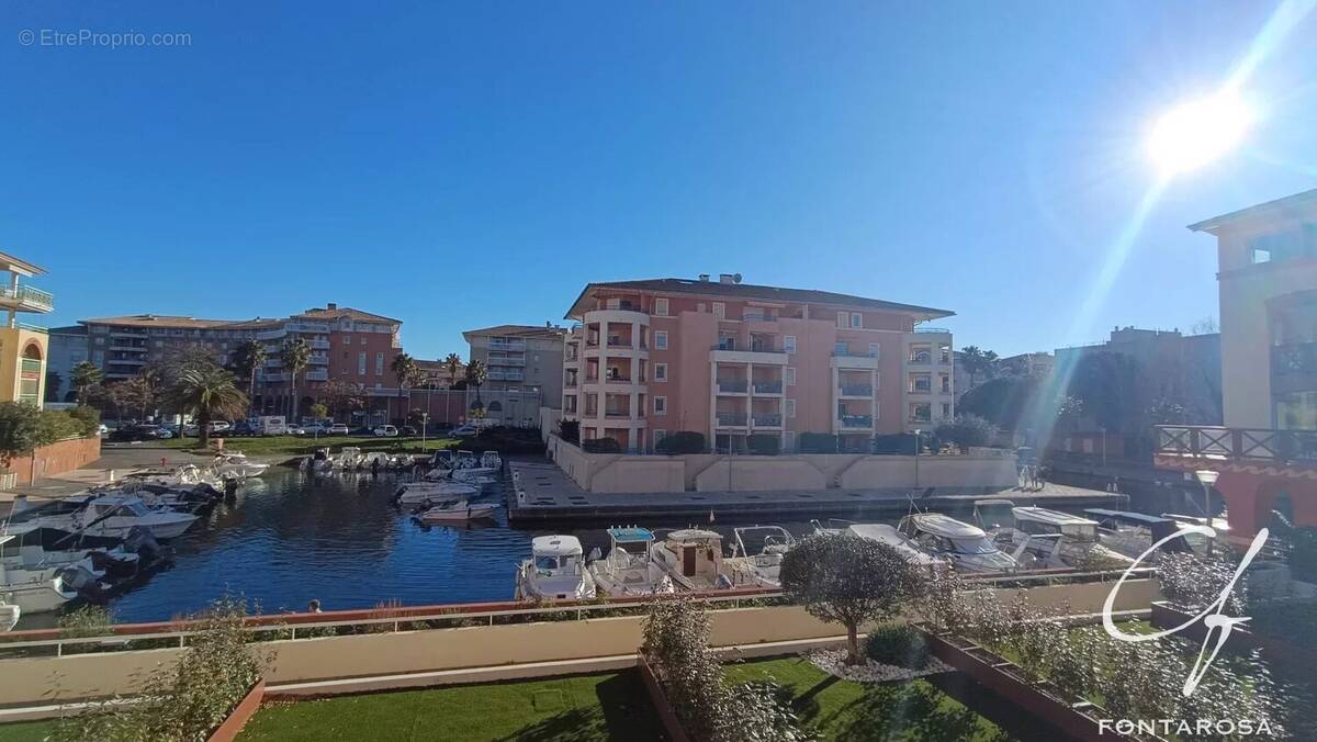 Appartement à FREJUS