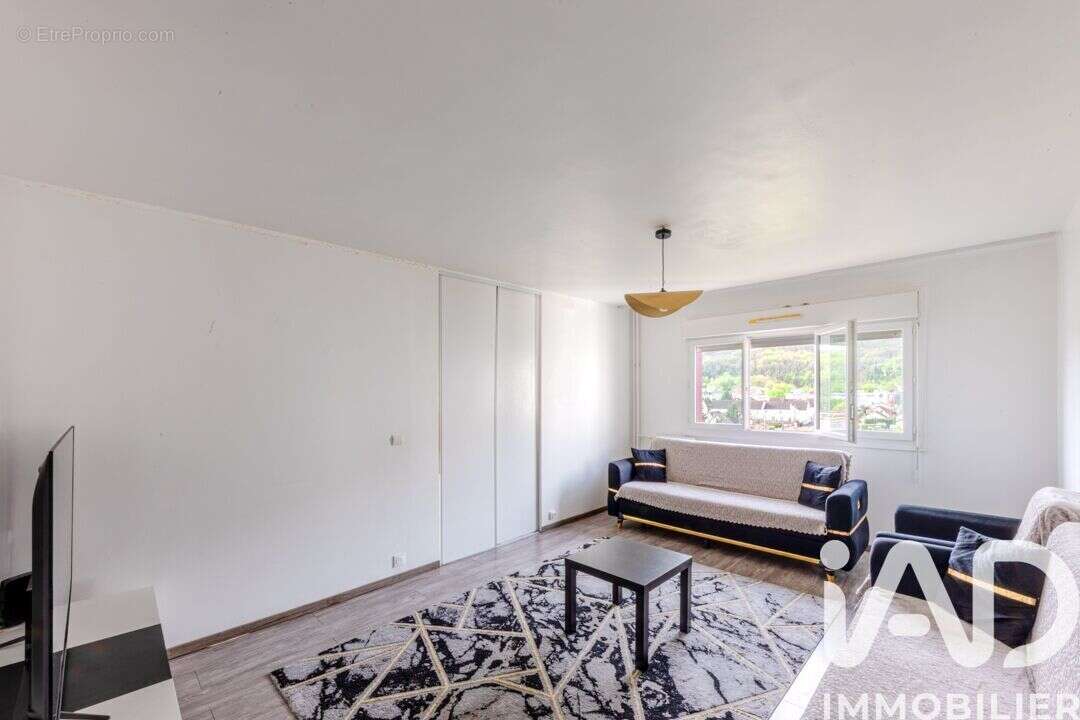 Photo 4 - Appartement à MONTIGNY-LES-CORMEILLES