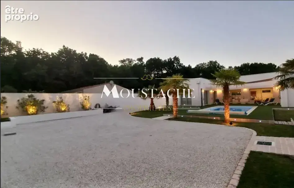 Superbe contemporaine haut de gamme - avec piscine & environnement boisé - - photo 4
