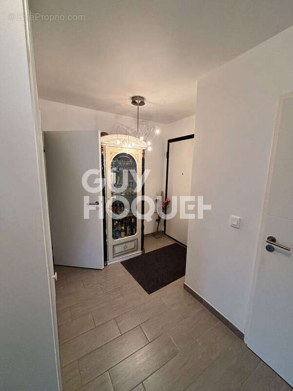 Appartement à LIVRY-GARGAN