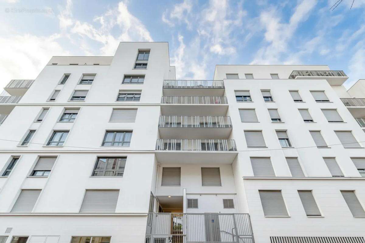 Appartement à COLOMBES