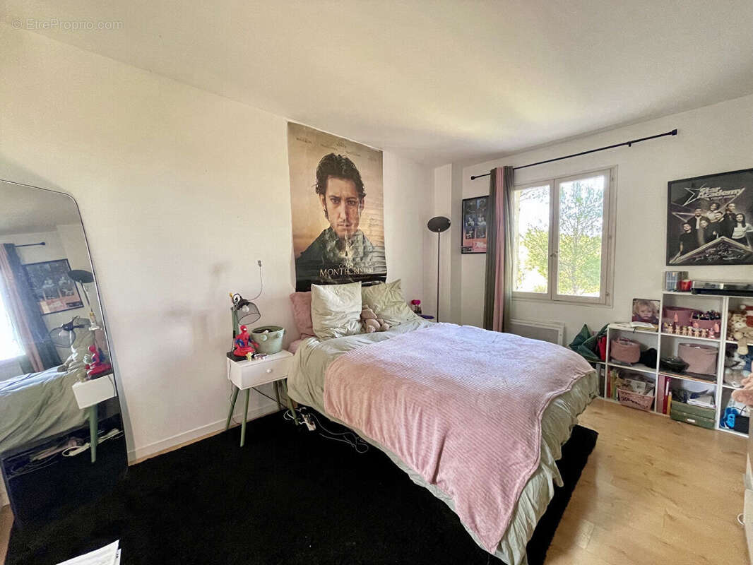 Maison à SAUVETERRE